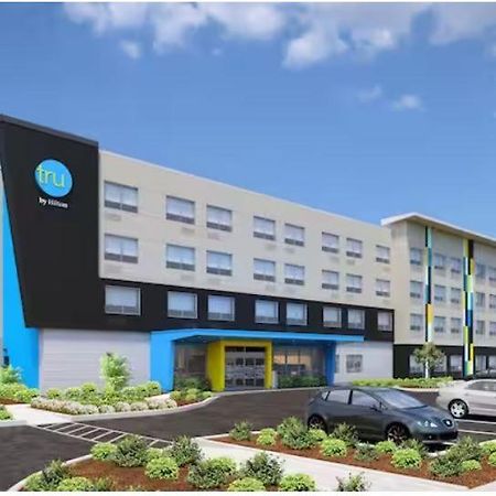 Tru By Hilton Miramar Hotell Exteriör bild
